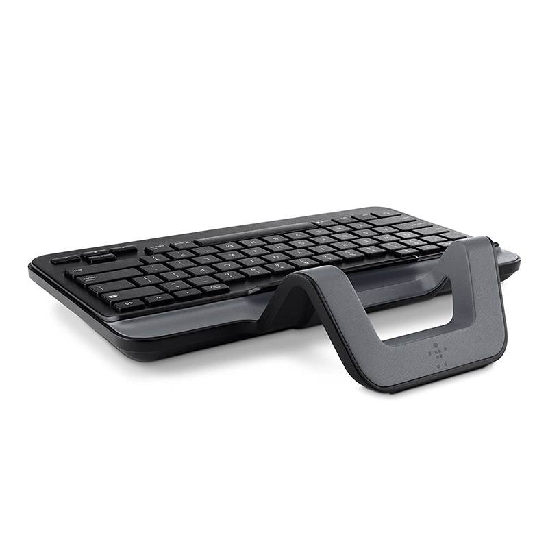 Belkin Wired Tablet Keyboard with Stand for iPad (Lightning Connector)(B2B130) - 2