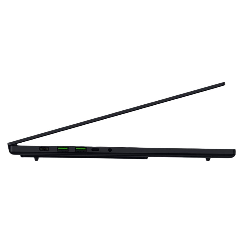 Razer Blade 16 16" QHD+ OLED Gaming Laptop - U9 386H 32GB 2TB RTX5090 W11H