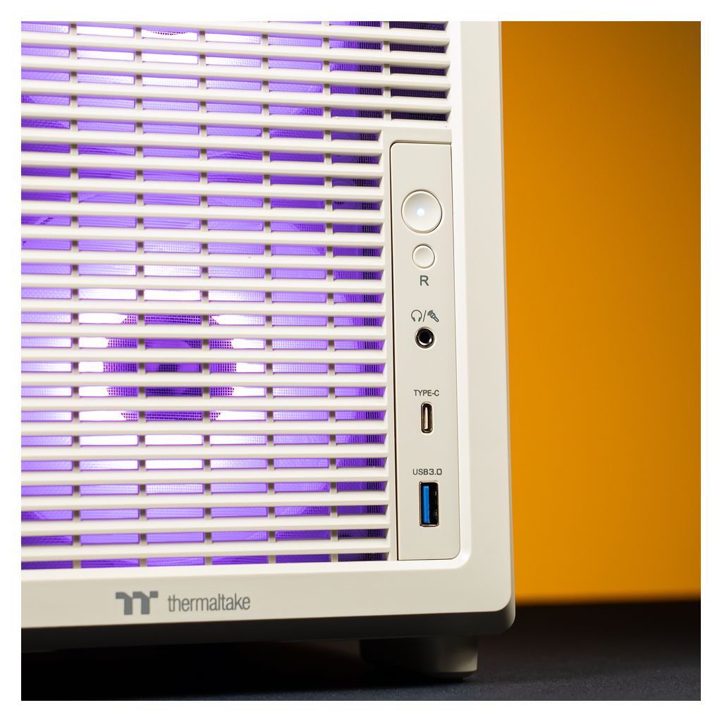 Mwave x Thermaltake Retro Core Gaming PC - Ryzen 5 9600X / RX 9070