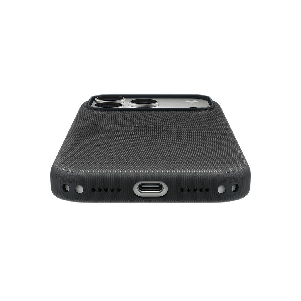 Apple iPhone 17 Pro TechWoven Case with MagSafe - Black(MGF34FE/A) - 5