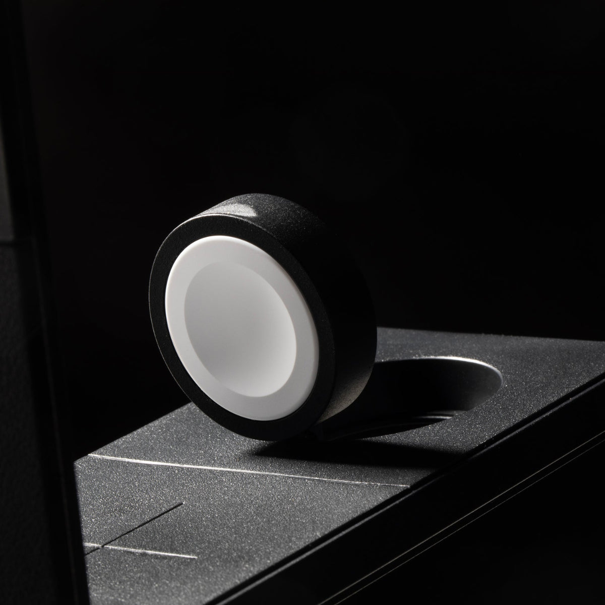 Native Union Rise 3-in-1 Qi2 Magnetic Foldable Wireless Charger - Black(RS-3IN1-BLK) - 10
